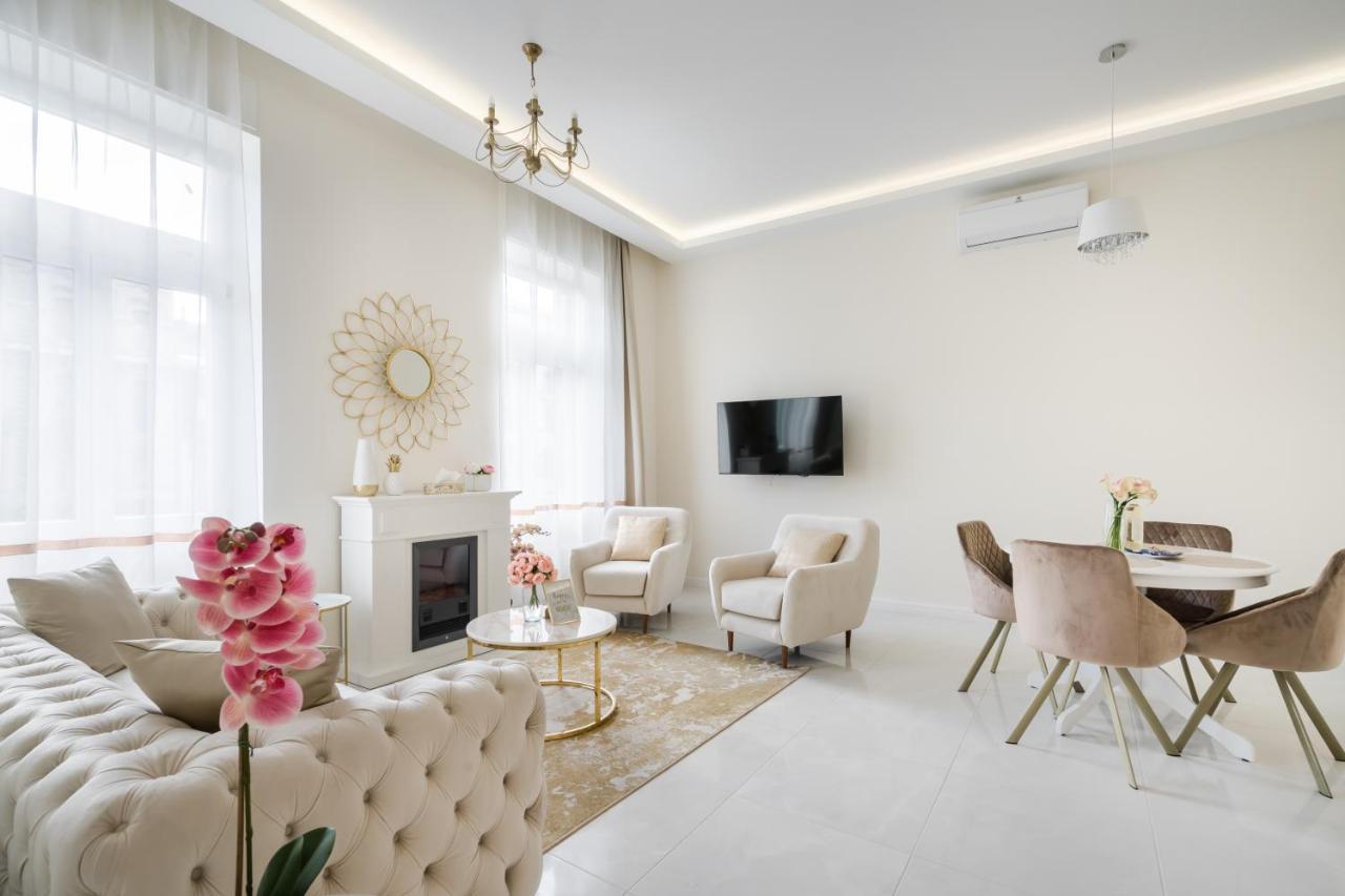 Bpr Etienne Charming Apartment Будапеща Екстериор снимка