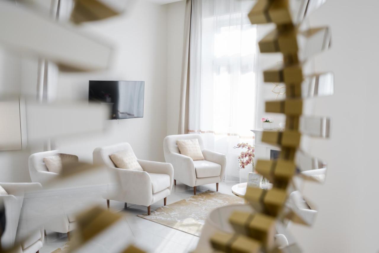 Bpr Etienne Charming Apartment Будапеща Екстериор снимка