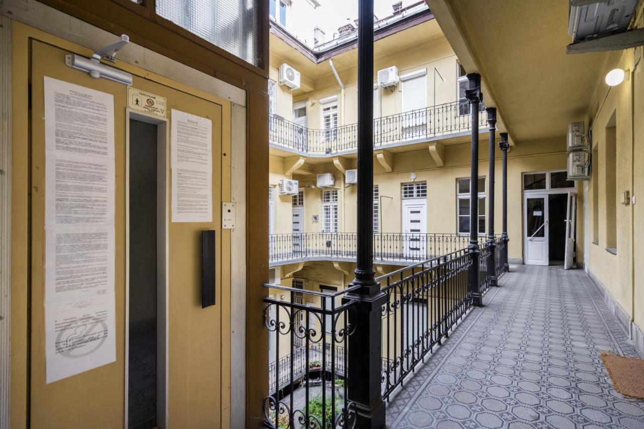 Bpr Etienne Charming Apartment Будапеща Екстериор снимка